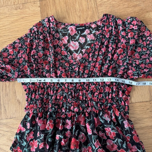 Desigual Medium Floral Plumetis Blouse Red Ruffle Feminine Peplum - Picture 7 of 8